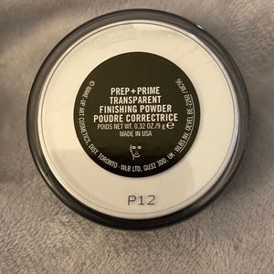 MAC Prep + Prime Transparent Finishing Powder - ordered two by accident.